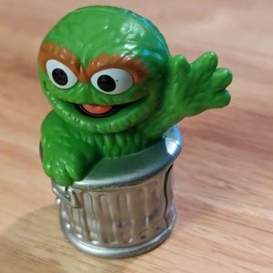 Oscar The Grouch Trash Can PVC Cake Topper Figure Figurine 3"